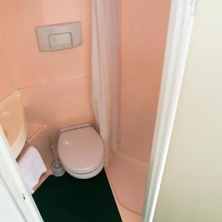 Airport Hotel Merville (Nord)